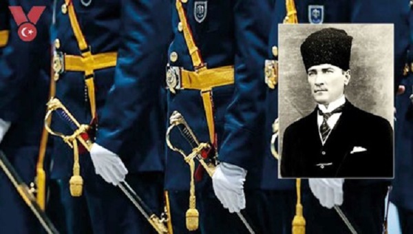 ATATÜRK’E SAYGI DUYMAYAN TEĞMENLER
