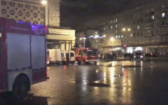 RUSYA’NIN S:t PETERSBURG KENTİNDE AVM’DE PATLAMA