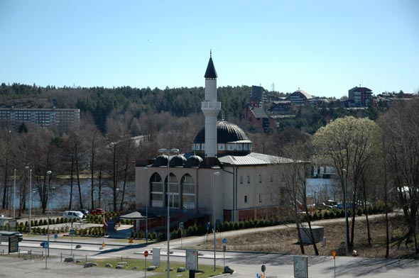 FİTTJA ULU CAMİ’YE ÇİRKİN SALDIRI