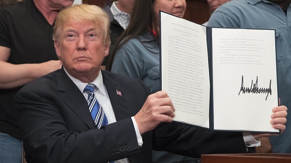 TRUMP’TAN ÇELİK KARARINA ONAY