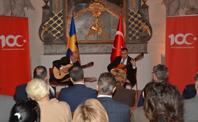 AHMET KANNECİ VE KERİM ÖZCAN DAL GİTAR RESİTALİ