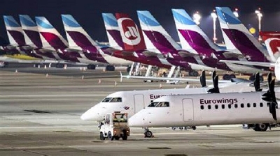 ARLANDA HAVAALANINDA BİR  UÇAĞININ KALKIŞI DURDURULDU