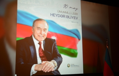 AZERBAYCAN BELGESELİ GÖSTERİLDİ