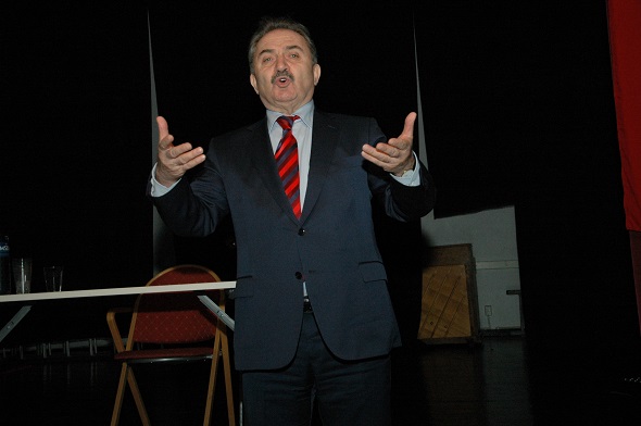 ZEYBEK, “BİLİM, KARANLIK İLE AYDINLIĞIN MÜCADELESİDİR”