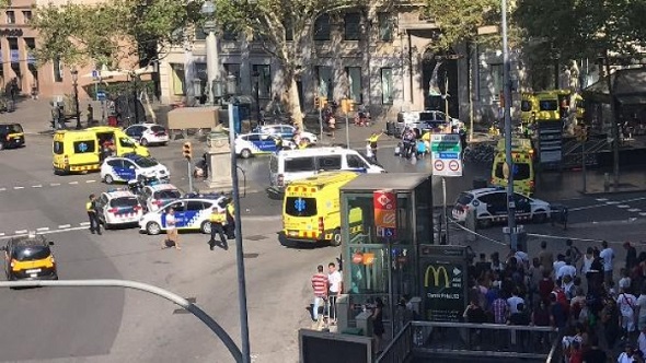 BARCELONA’DA TERÖR SALDIRISI
