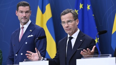 GENÇLERİN SINIR DIŞI EDİLMELERİ YÖNÜNDEKİ TARTIŞMALAR ALEVLENİYOR