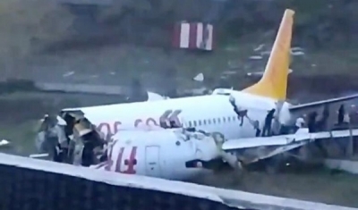 İSTANBUL’DA PİSTTEN ÇIKAN PEGASUS UÇAĞINDA 1 ÖLÜ VAR