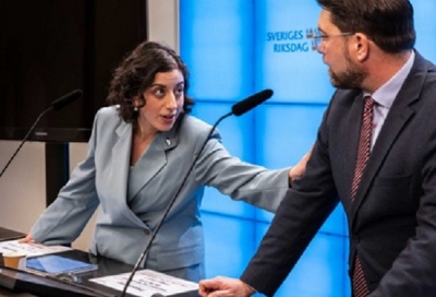 LİBERAL PARTİ’DE FIRTINA DEVAM EDİYOR