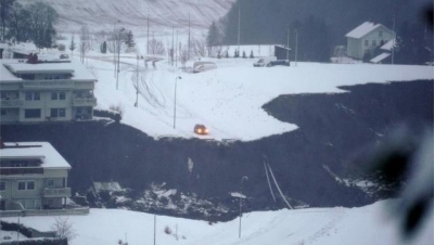 NORVEÇ’TE HEYELAN MEYDANA GELDİ